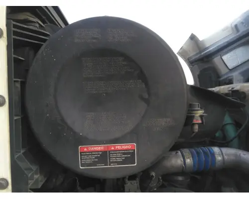 VOLVO VNL AIR CLEANER