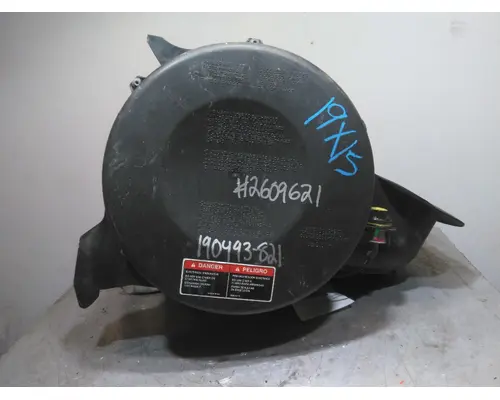 VOLVO VNL AIR CLEANER