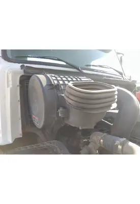 VOLVO VNL AIR CLEANER