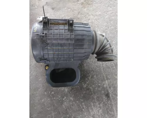 VOLVO VNL AIR CLEANER