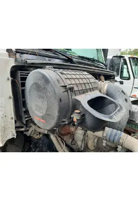 VOLVO VNL AIR CLEANER