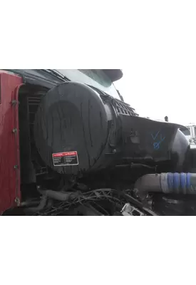 VOLVO VNL AIR CLEANER