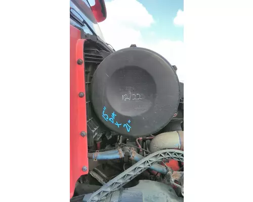 VOLVO VNL AIR CLEANER