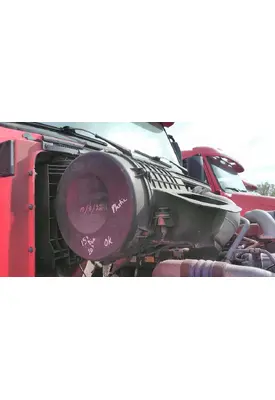 VOLVO VNL AIR CLEANER