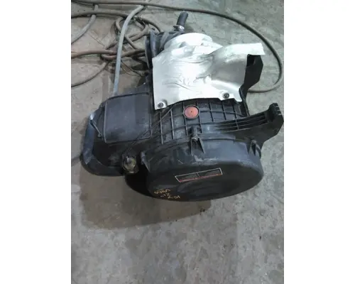 VOLVO VNL AIR CLEANER