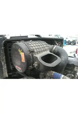 VOLVO VNL AIR CLEANER