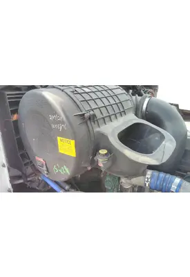 VOLVO VNL AIR CLEANER