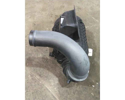 VOLVO VNL AIR CLEANER