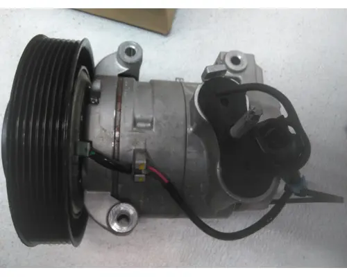 VOLVO VNL AIR CONDITIONER COMPRESSOR