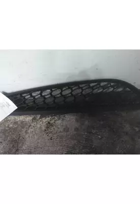 VOLVO VNL AIR INTAKE LOUVER/COVER