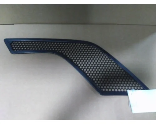 VOLVO VNL AIR INTAKE LOUVER/COVER