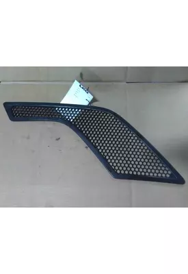 VOLVO VNL AIR INTAKE LOUVER/COVER