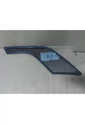 VOLVO VNL AIR INTAKE LOUVER/COVER