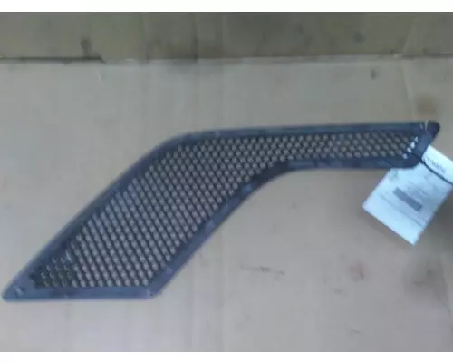 VOLVO VNL AIR INTAKE LOUVERCOVER