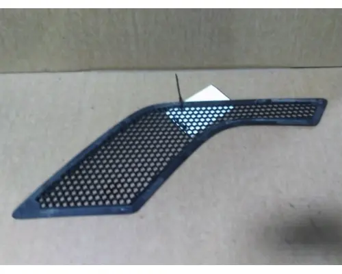 VOLVO VNL AIR INTAKE LOUVERCOVER
