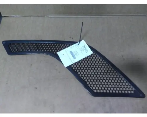 VOLVO VNL AIR INTAKE LOUVERCOVER