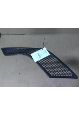 VOLVO VNL AIR INTAKE LOUVER/COVER