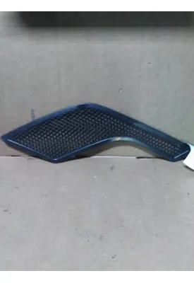 VOLVO VNL AIR INTAKE LOUVER/COVER