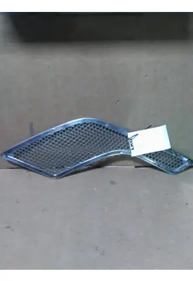 VOLVO VNL AIR INTAKE LOUVER/COVER