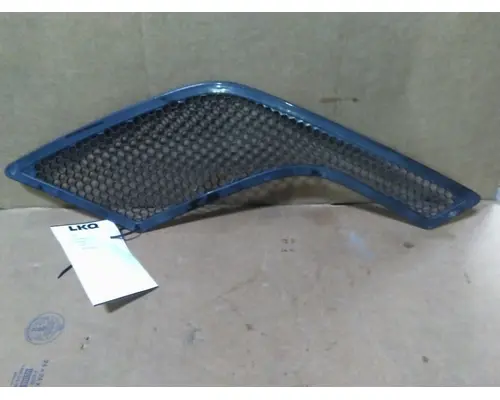 VOLVO VNL AIR INTAKE LOUVERCOVER
