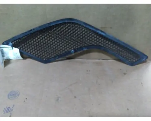 VOLVO VNL AIR INTAKE LOUVERCOVER