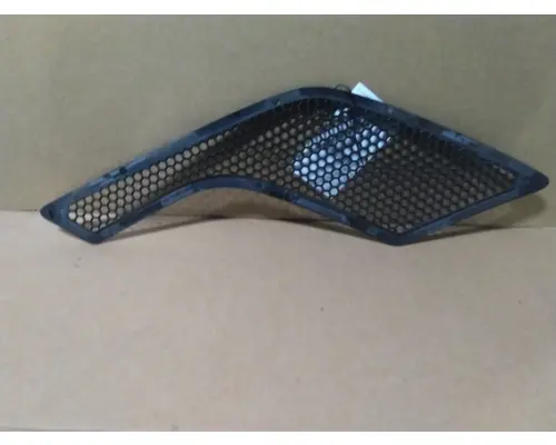 VOLVO VNL AIR INTAKE LOUVERCOVER