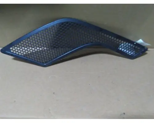 VOLVO VNL AIR INTAKE LOUVERCOVER