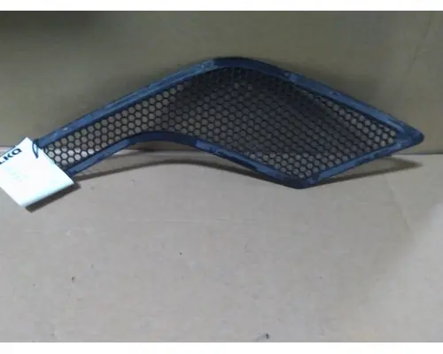 VOLVO VNL AIR INTAKE LOUVERCOVER