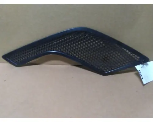 VOLVO VNL AIR INTAKE LOUVERCOVER