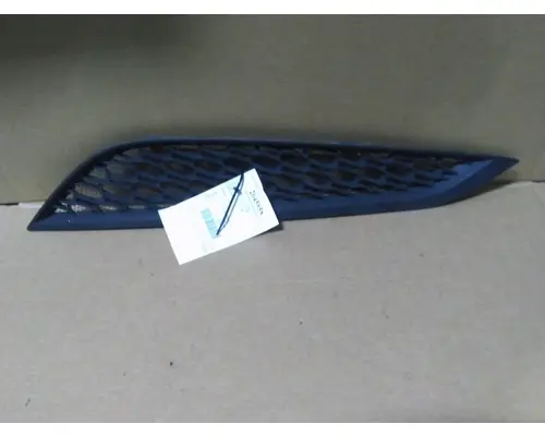 VOLVO VNL AIR INTAKE LOUVERCOVER