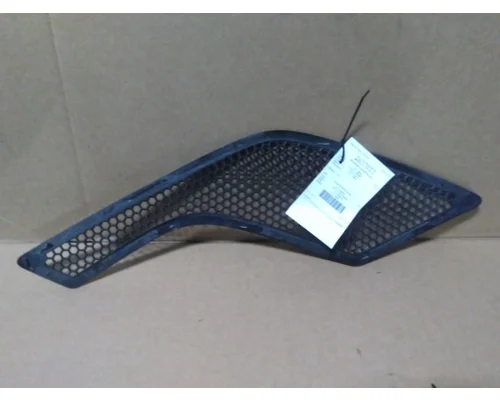 VOLVO VNL AIR INTAKE LOUVERCOVER