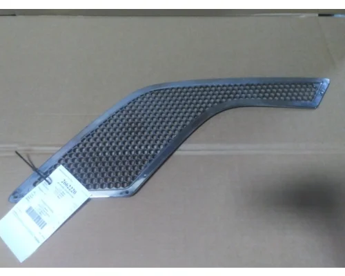 VOLVO VNL AIR INTAKE LOUVER/COVER