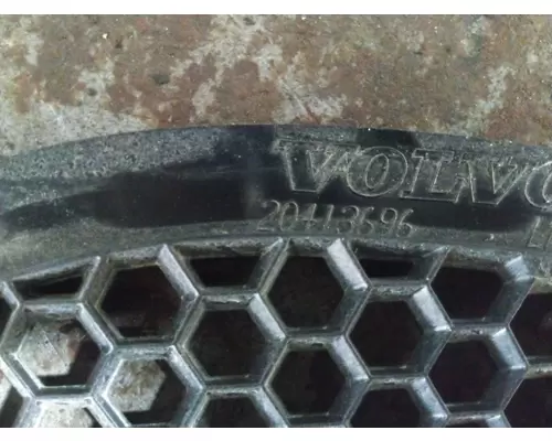 VOLVO VNL AIR INTAKE LOUVERCOVER