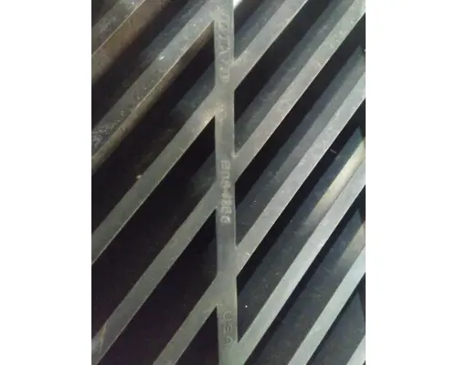 VOLVO VNL AIR INTAKE LOUVERCOVER