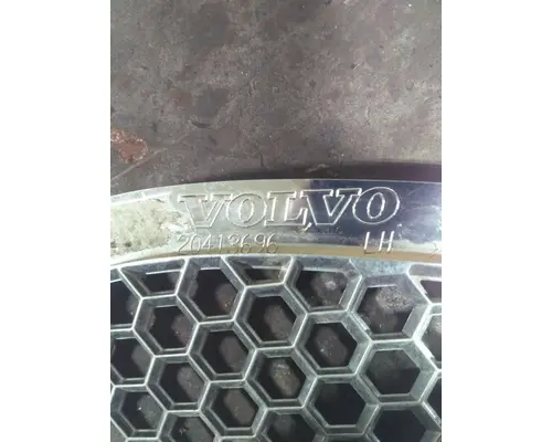 VOLVO VNL AIR INTAKE LOUVERCOVER