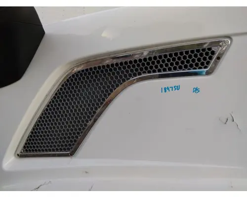 VOLVO VNL AIR INTAKE LOUVERCOVER