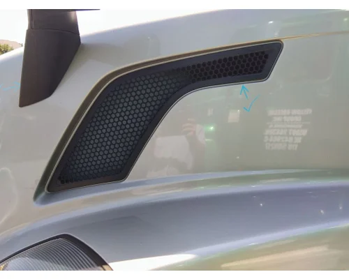 VOLVO VNL AIR INTAKE LOUVERCOVER