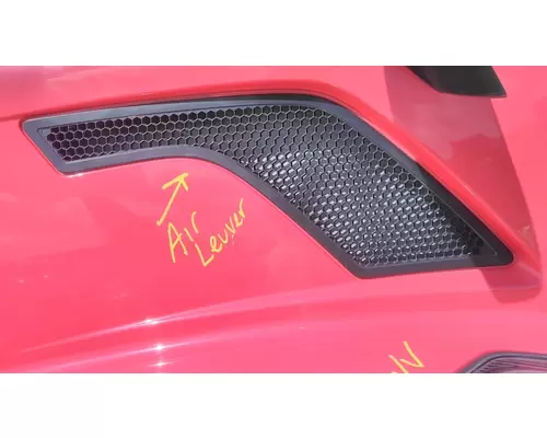 VOLVO VNL AIR INTAKE LOUVERCOVER