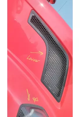 VOLVO VNL AIR INTAKE LOUVER/COVER
