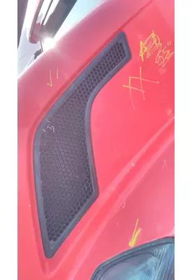 VOLVO VNL AIR INTAKE LOUVER/COVER