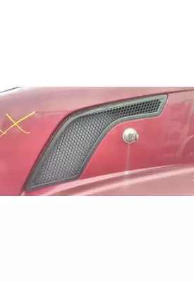 VOLVO VNL AIR INTAKE LOUVER/COVER