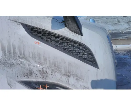 VOLVO VNL AIR INTAKE LOUVERCOVER