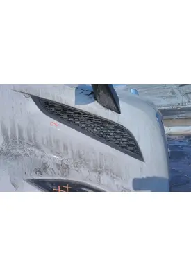 VOLVO VNL AIR INTAKE LOUVER/COVER