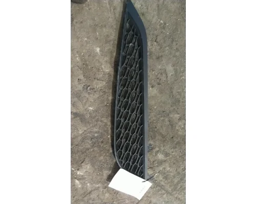 VOLVO VNL AIR INTAKE LOUVERCOVER