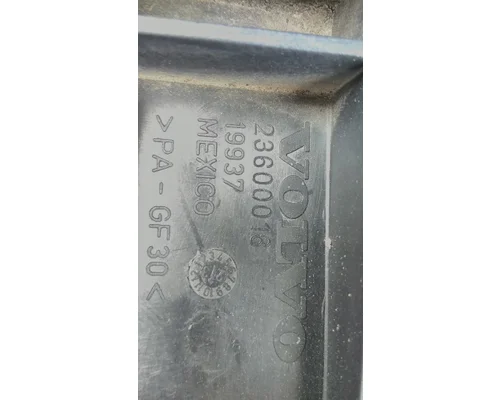 VOLVO VNL AIR INTAKE