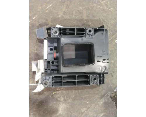 VOLVO VNL AIR INTAKE