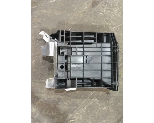 VOLVO VNL AIR INTAKE