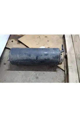 VOLVO VNL AIR TANK