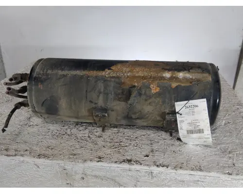 VOLVO VNL AIR TANK