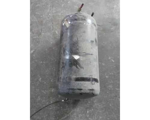 VOLVO VNL AIR TANK